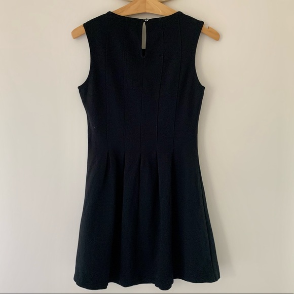 Monteau Jewel Neck Fit and Flare Little Black Cocktail Dress size Small - Picture 2 of 8